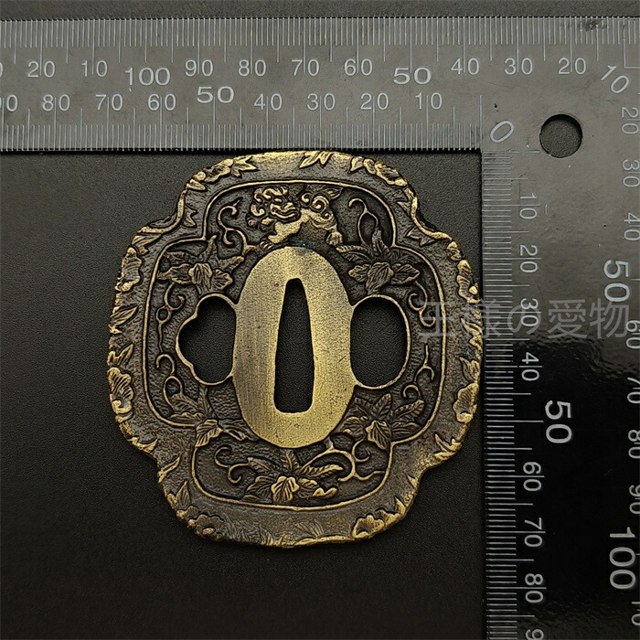 楽天市場】日本刀装具 刀鍔 獅子唐草図 合金製 金工 細工 鍔 つば 居合