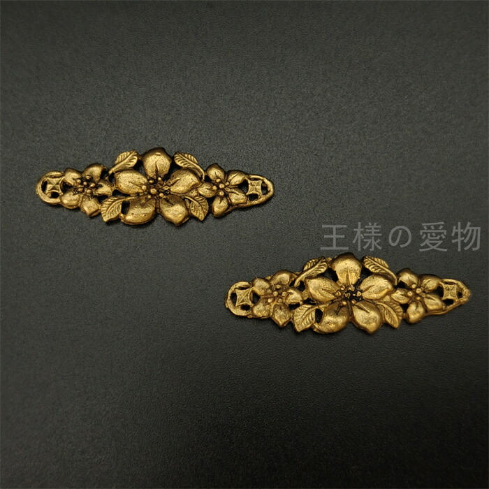 楽天市場】目貫 桜の図 銅製 細工 日本刀装具 武具 刀剣美術 : 王様の愛物