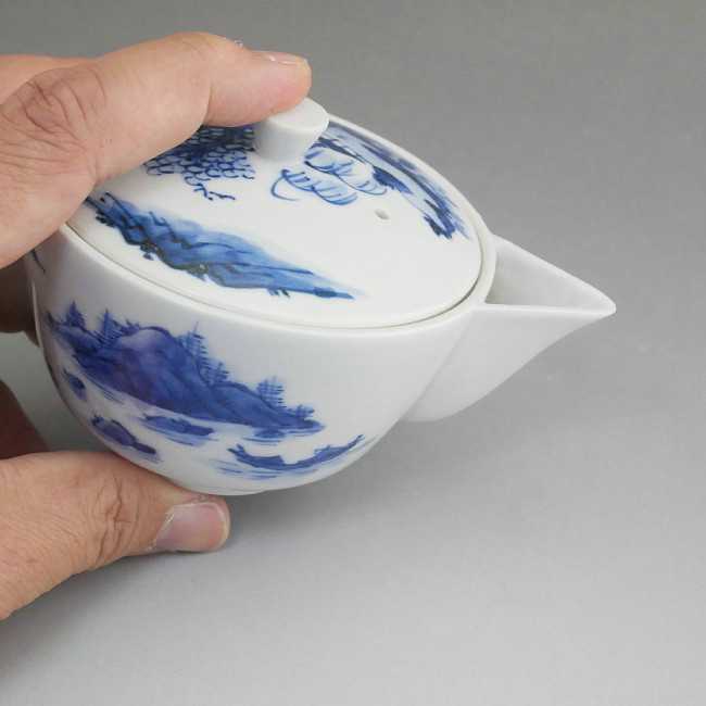 楽天市場】京焼 清水焼 染付山水宝瓶急須 昭阿弥 : 京焼清水焼専門店