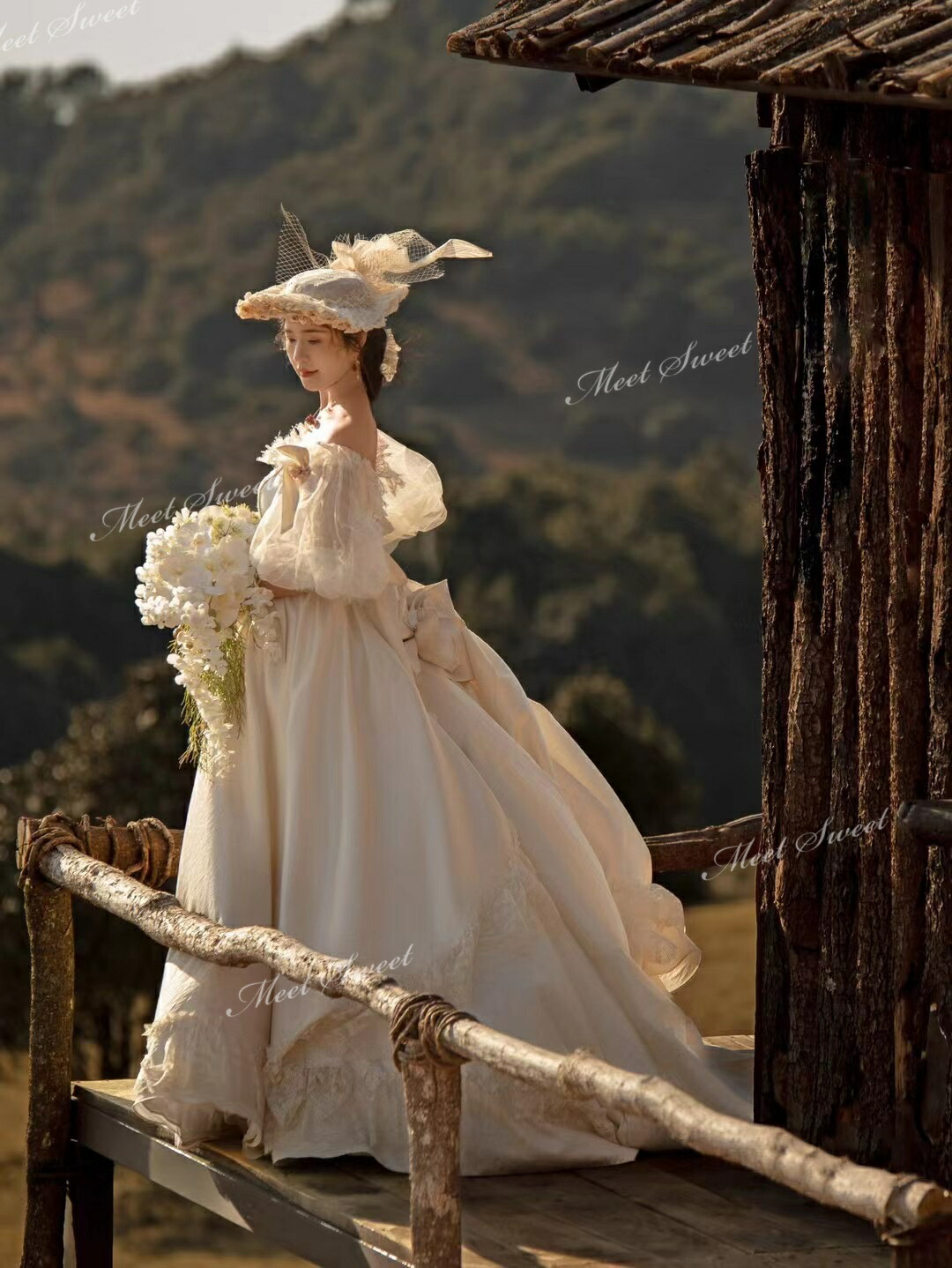 楽天市場】ウェディングブーケ ウエディングブーケ キャスケードブーケ