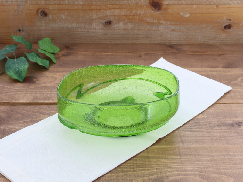 楽天市場】在庫限り ガラス製 鉢 20cm 手吹きガラス 緑 アウトレット