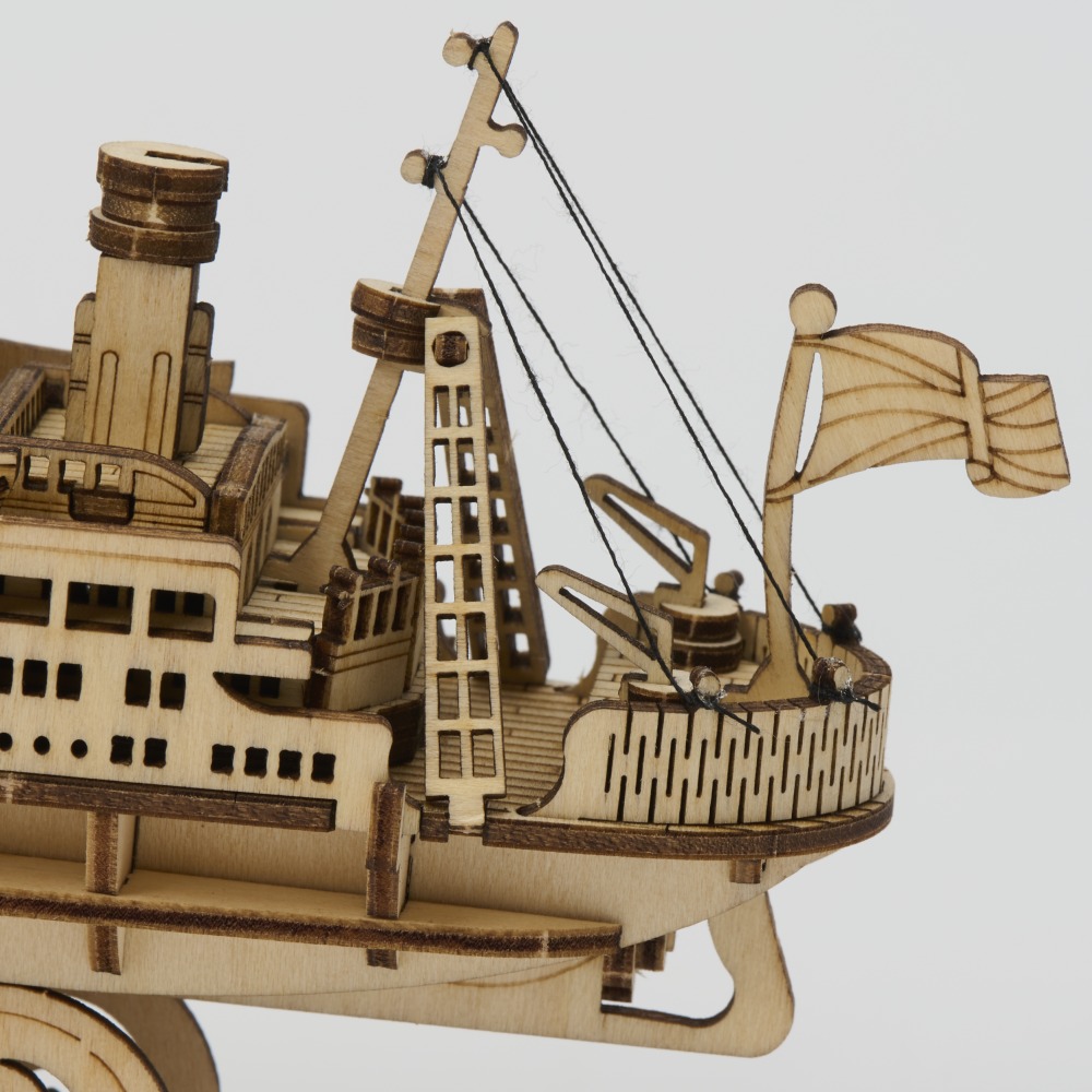 楽天市場】夢のクルーズ船をミニチュアで【公式】つくるんです