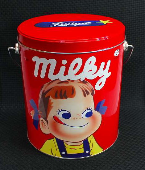 楽天市場】ペコちゃん バケツ缶ミルキー70周年記念【新品同様品