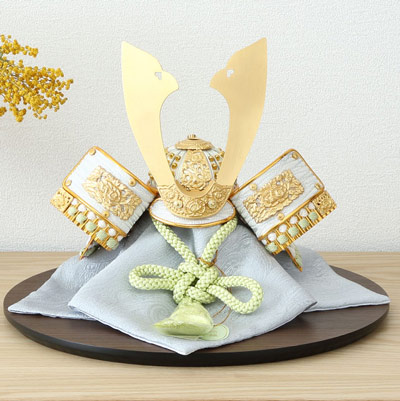 楽天市場】＼マラソンP10倍＆Coupon／ 五月人形 兜飾り 兜 一徳 8号兜