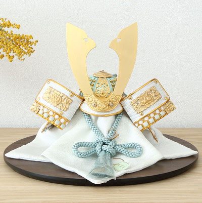 楽天市場】＼マラソンP10倍＆Coupon／ 五月人形 兜飾り 兜 一徳 8号兜