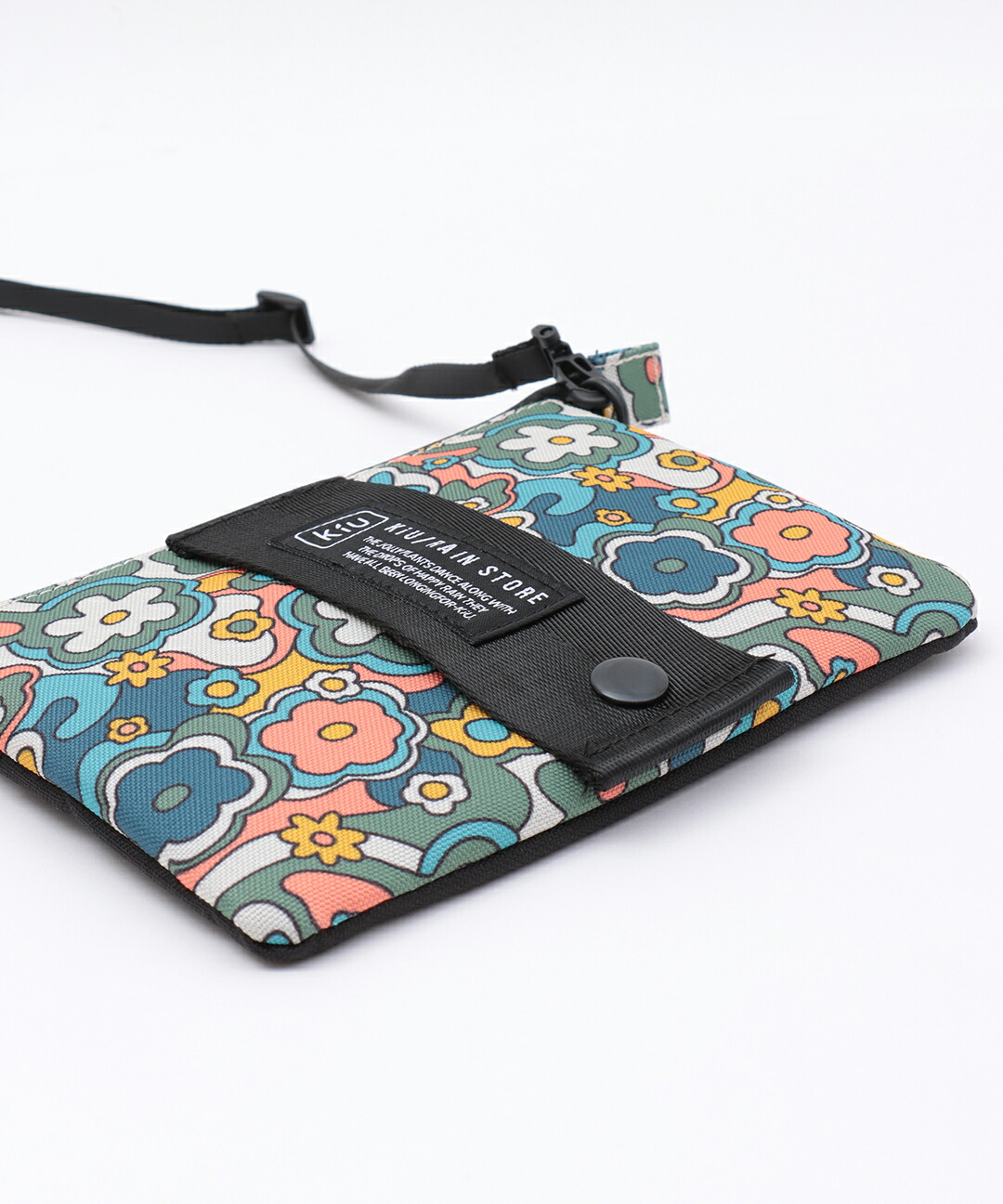 楽天市場】KiU エチケットポーチ2 ／ マルチショルダー サコッシュ