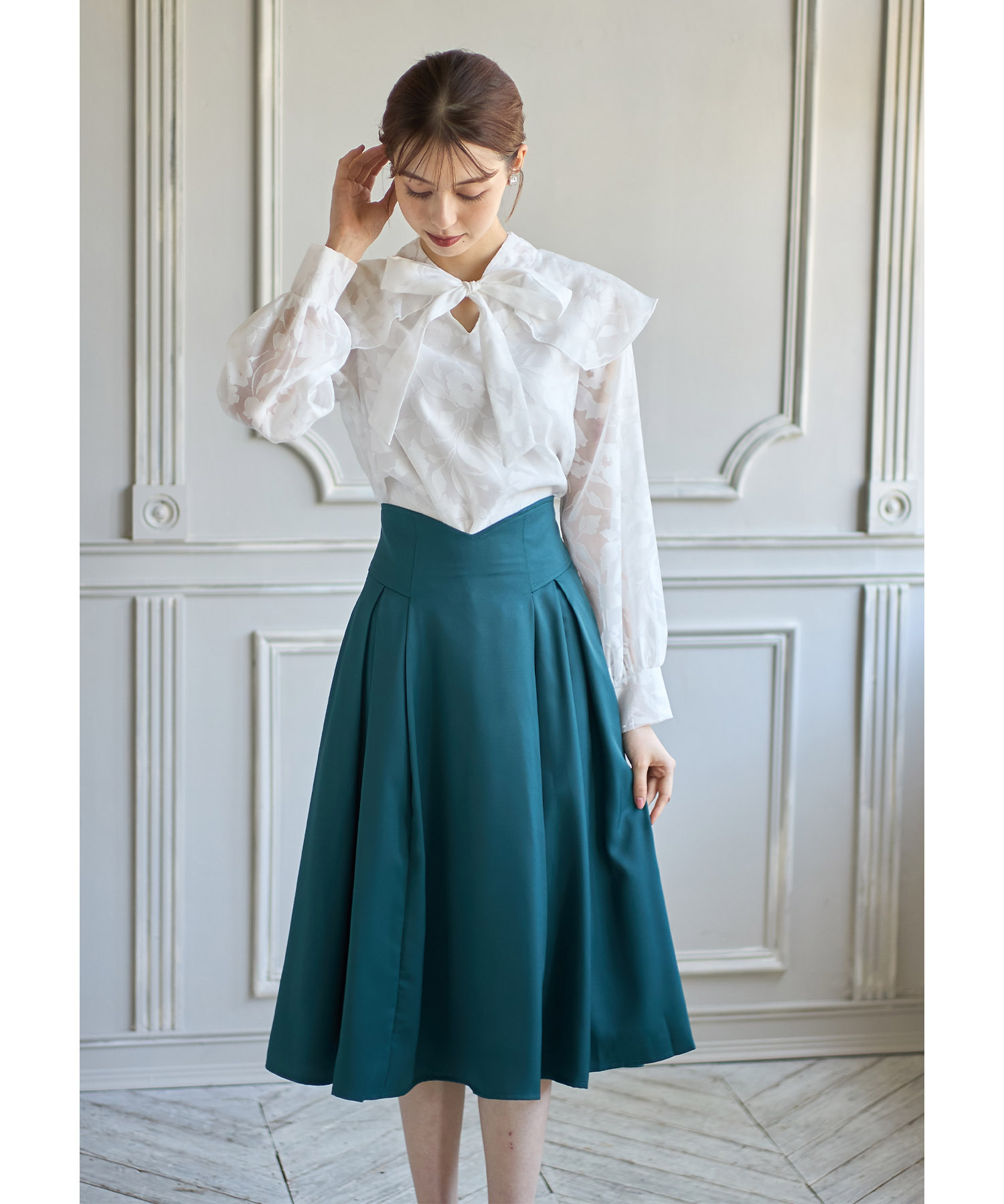 楽天市場】バックレースアップハートカットハイウエストタックフレア