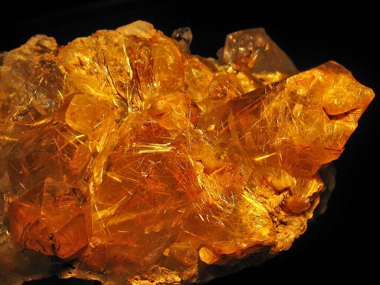 楽天市場】タイチンルチルクォーツ クラスター ルチルクォーツ 原石