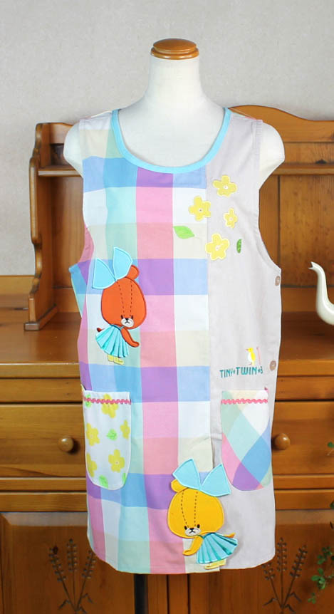 楽天市場】【送料無料メール便】ルルロロ フラワーのエプロン