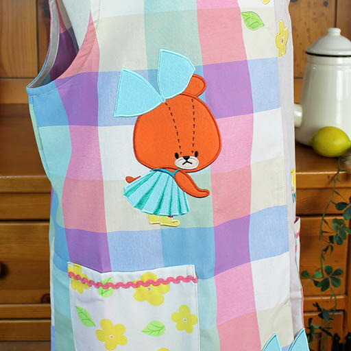 楽天市場】【送料無料メール便】ルルロロ フラワーのエプロン