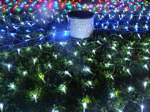 楽天市場】イルミネーション 屋外用 ネットライト 長方形 LED 300球 3