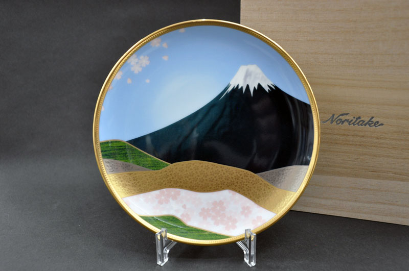 楽天市場】【送料無料】 ノリタケ 〜Noritake〜 18cm額皿 富士山[爛漫