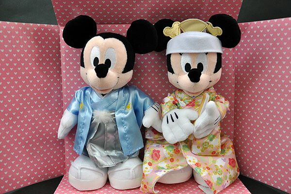 楽天市場】ディズニーキャラクターウェディングぬいぐるみミッキー