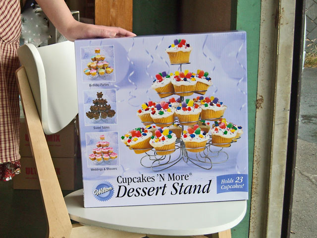 楽天市場】WILTON ( ウィルトン )カップケーキモア23 カップケーキ