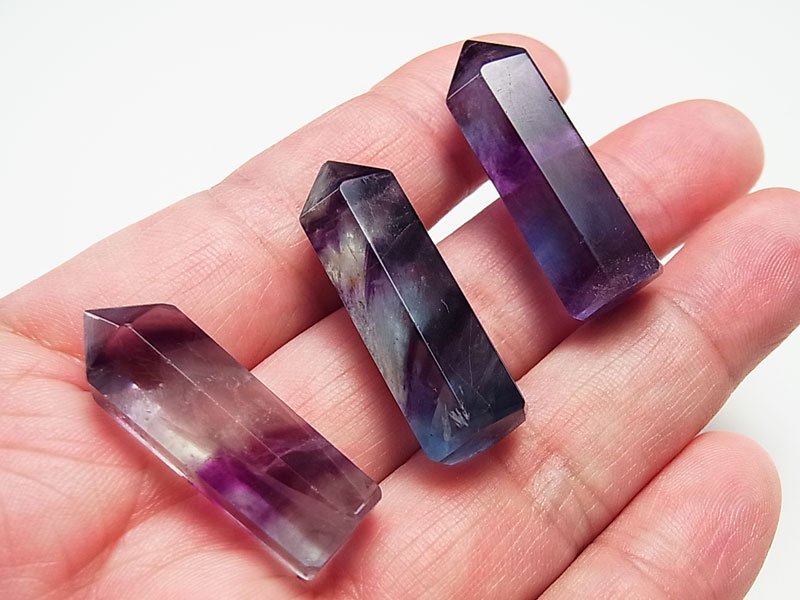 楽天市場】フローライト ポイント 六角柱【約10g前後】【マルチカラー