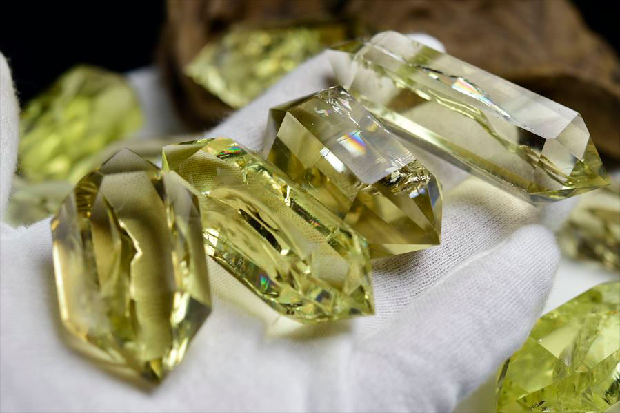 楽天市場】虹入り シトリン ダブルポイント 両剣黄水晶 □種類お任せ