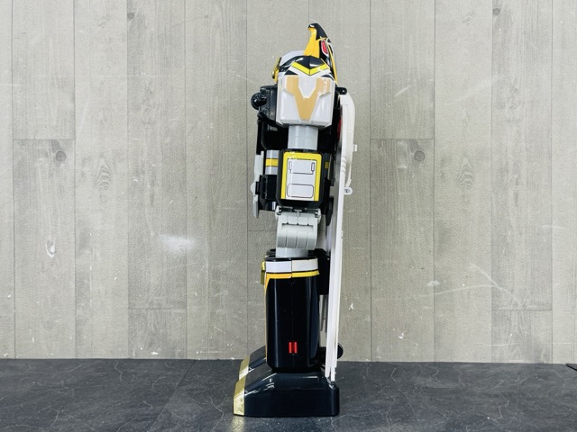 楽天市場】バンダイ 鳥人戦隊ジェットマン DX超弩級 ジェットガルーダ