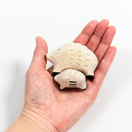 楽天市場】置物 木彫り イノシシ いのしし 猪 ウリ坊 ウリボウ うり坊