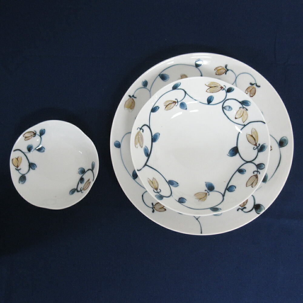 楽天市場】銀彩蔓草 7寸皿【私の部屋オリジナル】 : 私の部屋楽天市場店