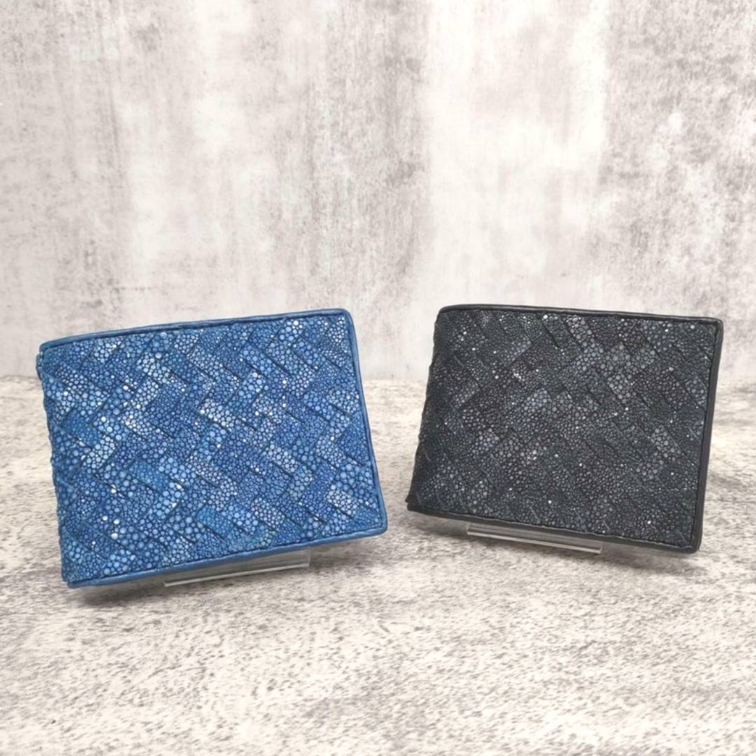 楽天市場】本場タイから直輸入 スティングレイ 革財布 〈 ブラック