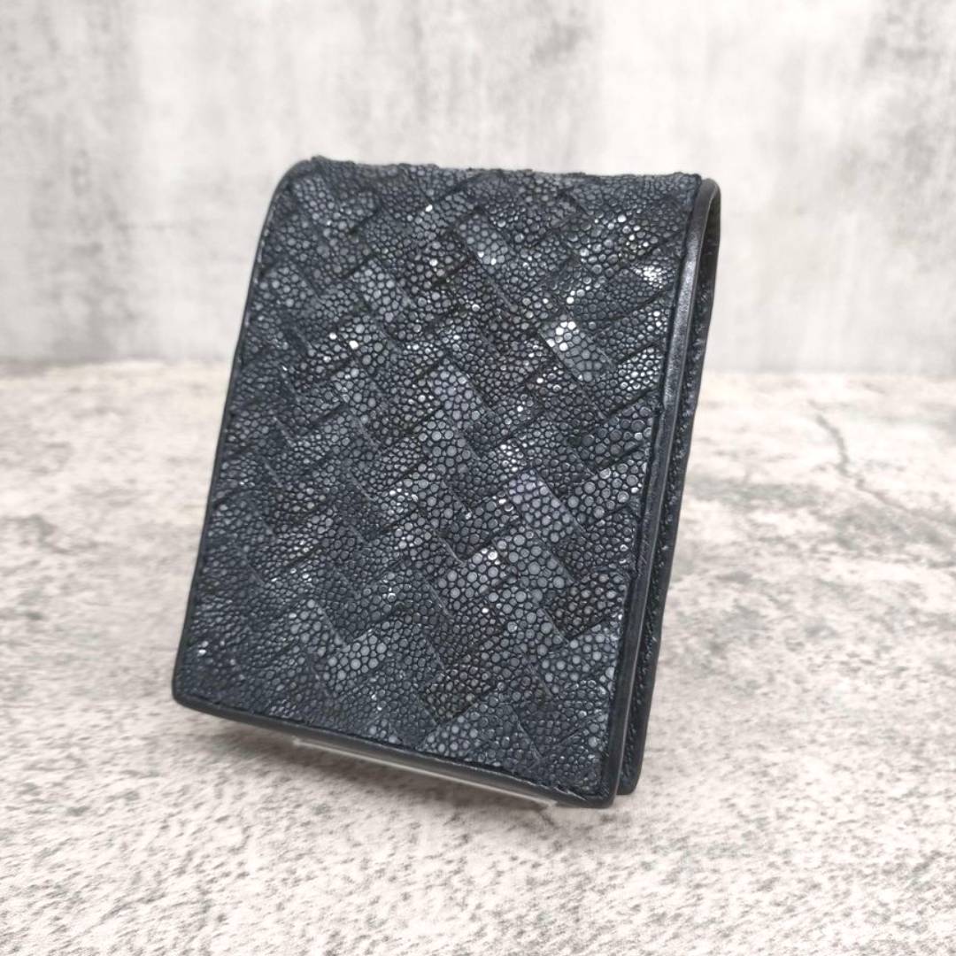 楽天市場】本場タイから直輸入 スティングレイ 革財布 〈 ブラック