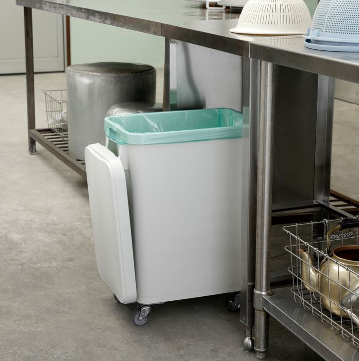 楽天市場】72L 厨房用ゴミ箱 キャスター付き コロコロ 蓋付き業務用