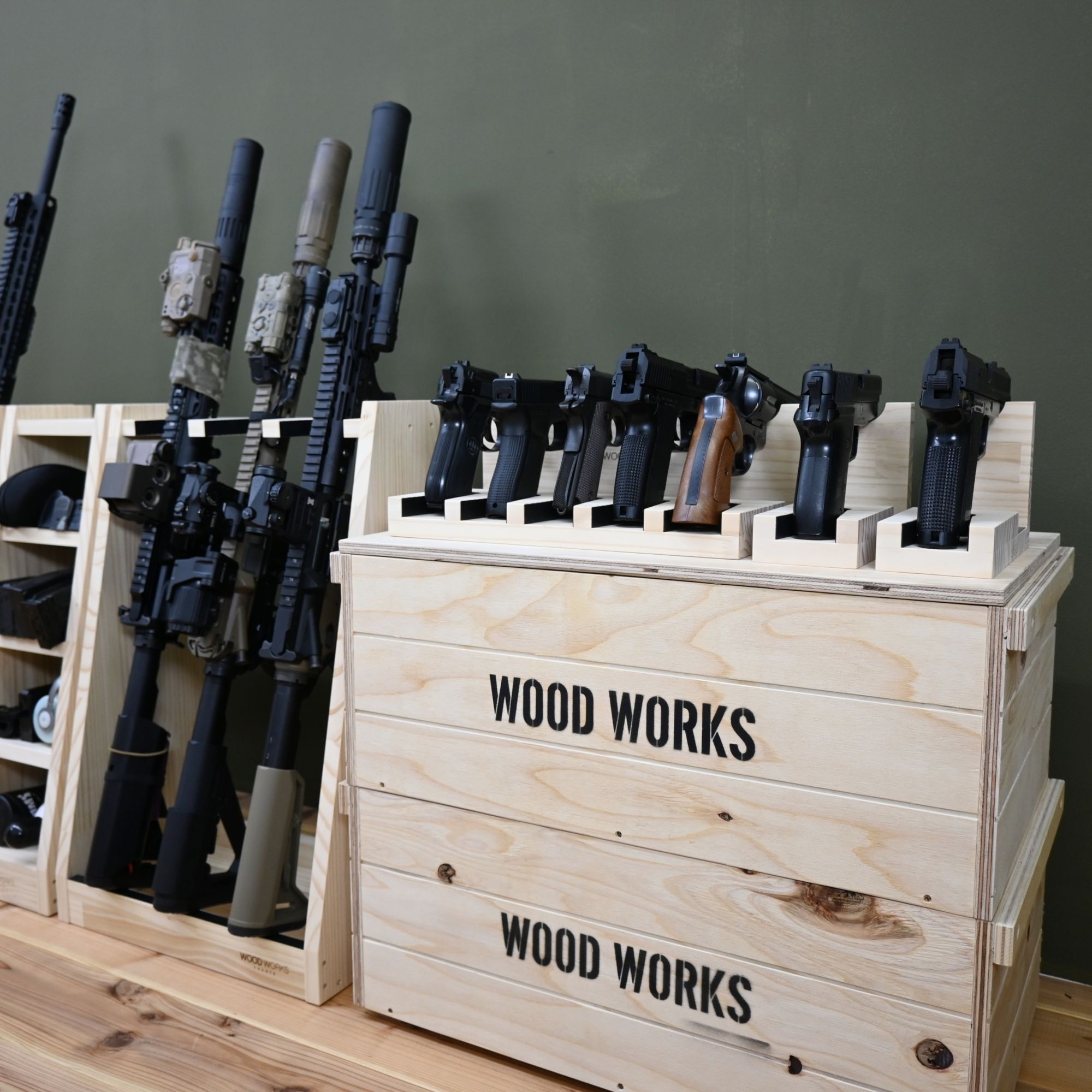 楽天市場】月間優良ショップ連続受賞 WOODWORKS ガンスタンド 5丁掛