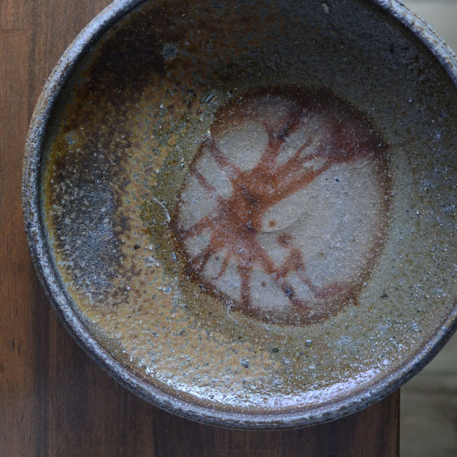 楽天市場】備前焼八寸鉢（CR-016） 作家「クリストファーレイヴェン