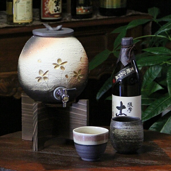 楽天市場】焼酎が格段に美味しくなる信楽焼焼酎サーバー 陶器サーバー