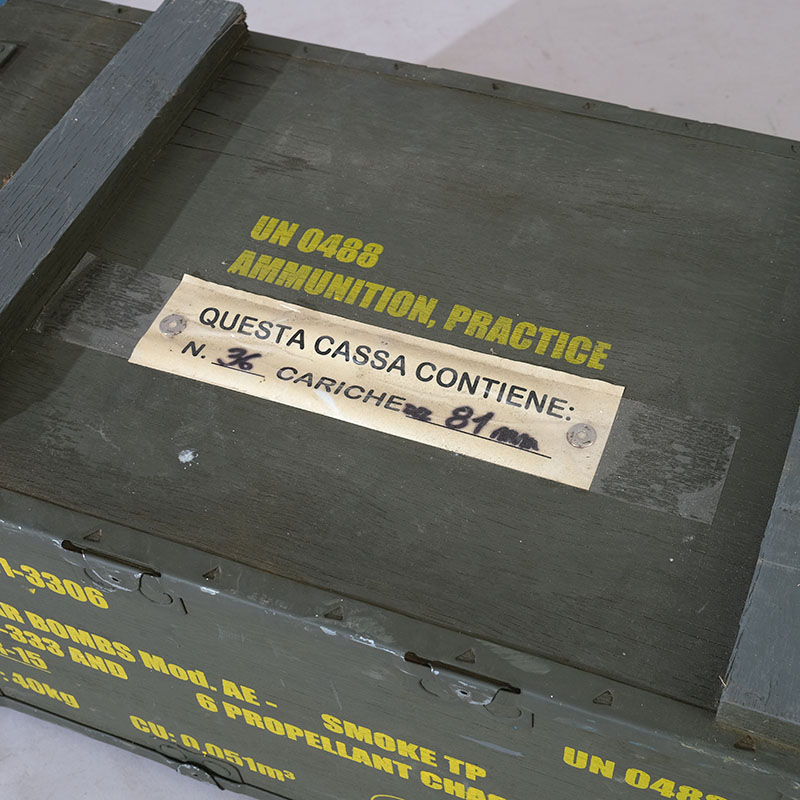 楽天市場】イタリア軍 81mm 迫撃砲弾 ウッドボックス 67×33×26cm USED