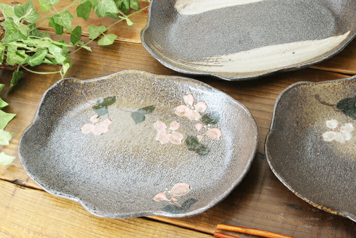 楽天市場】【益子焼】 炭化焼シリーズ 変形横長皿 変形たたら作り 単品