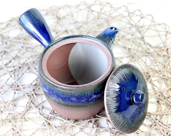 楽天市場】万古焼 瑠璃 千筋 急須 400ml 湯呑2〜3杯分 日本製 陶器 和