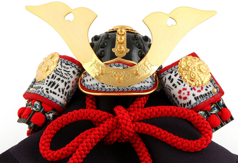 楽天市場】五月人形 兜平飾り 兜飾り 暁山作 江戸甲冑 豆兜 8号 大鍬形