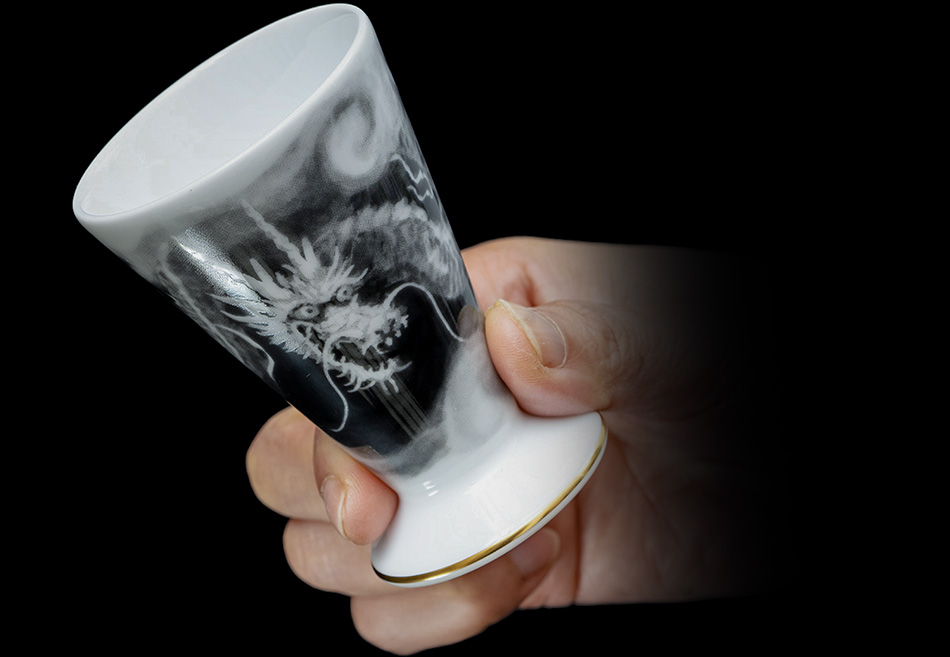 大倉陶園作 干支の酒杯「辰」 通販 取り寄せ｜豊洲市場ドットコム