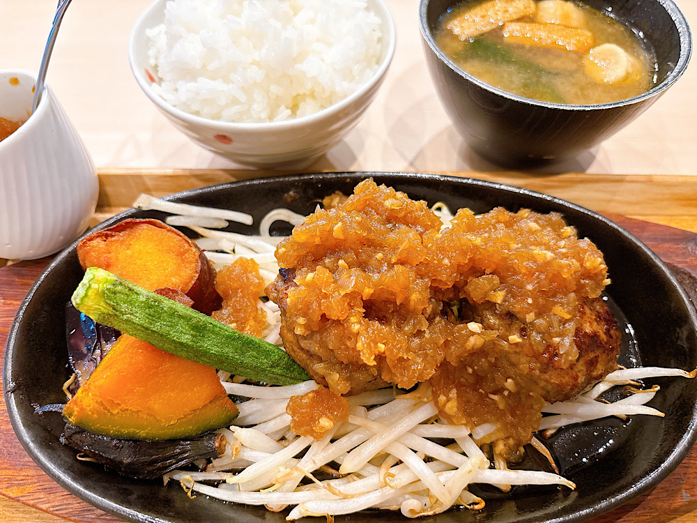 みどりののハンバーグ専門店！「ミートテック」のご飯に合うハンバーグ