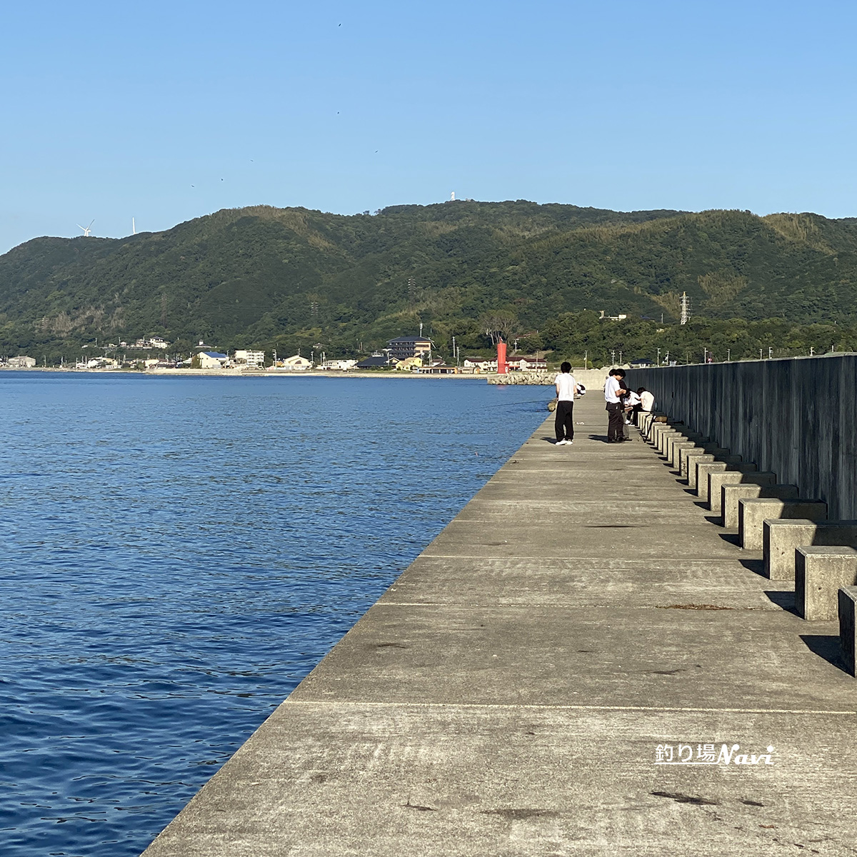 富島港北防波堤 - 淡路島西海岸の広大な釣り場 | 釣り場Navi