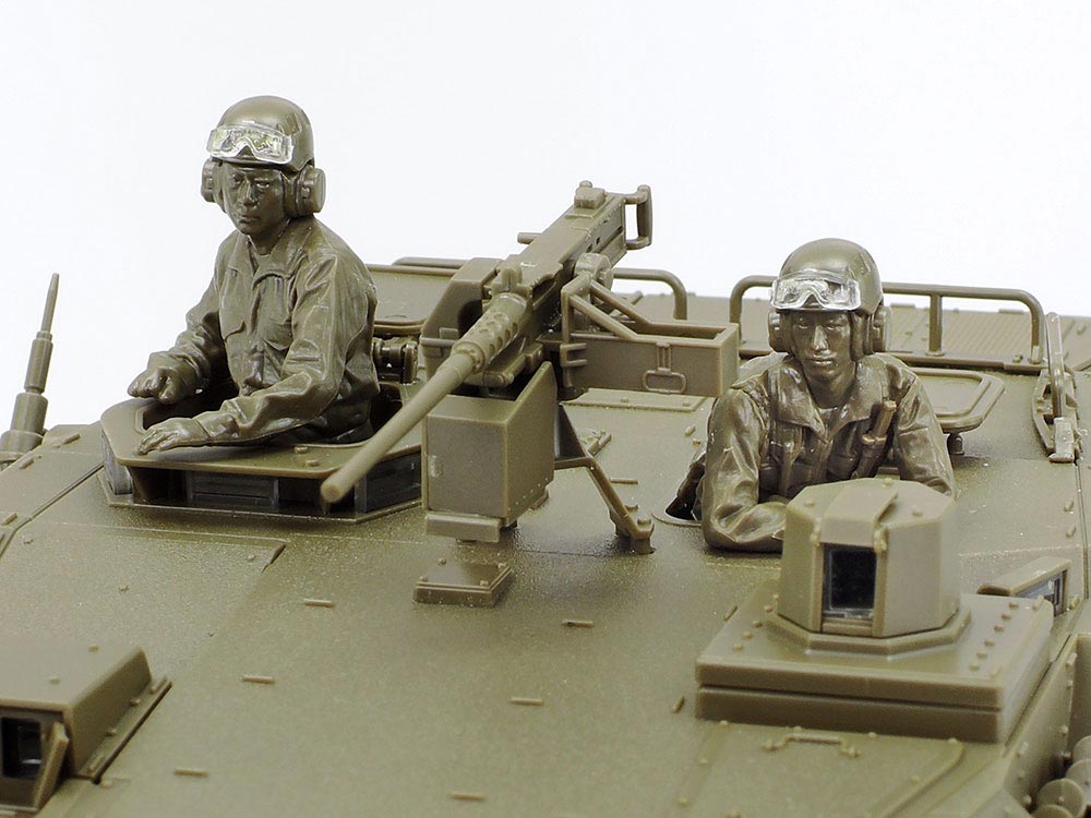 1/35MM 陸上自衛隊 16式機動戦闘車 C5 (ウインチ装置付)【35383