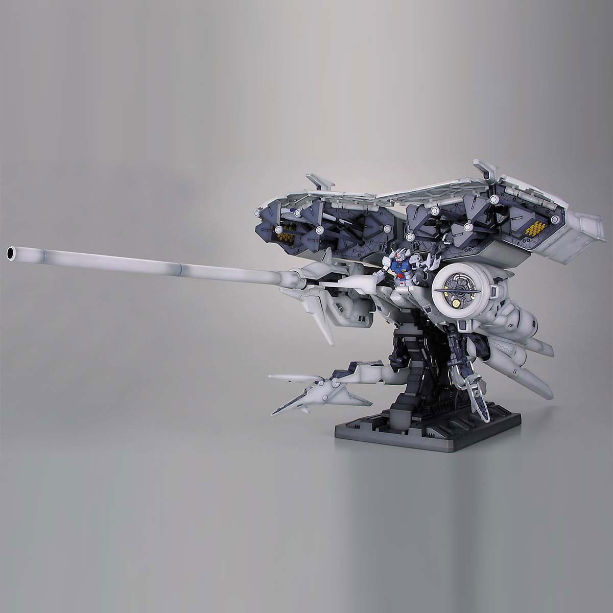 HGUC 1/144 ガンダムGP03 デンドロビウム【4573102661340】｜バンダイ