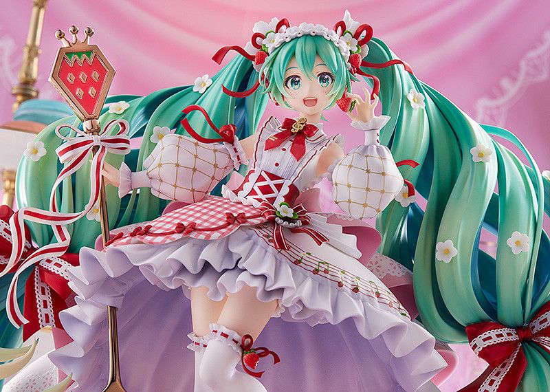 初音ミク 15th Anniversary Ver. 1/7スケール 完成品フィギュア