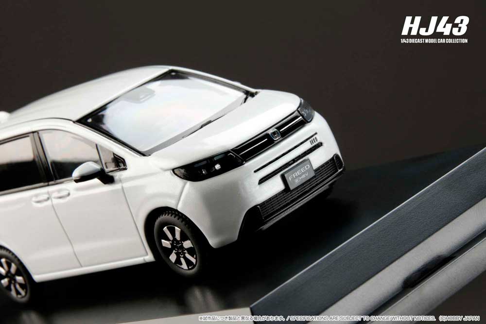 1/43 ホンダ フリード プラチナホワイトパール【HJ431009WP