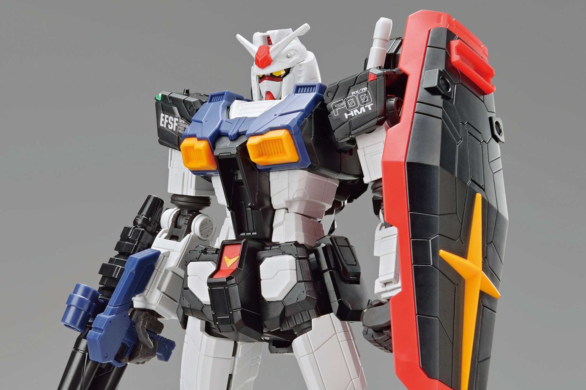 横浜のガンダム、7月16日再起動。ガンプラ「1/144 RX-78F00 HMT