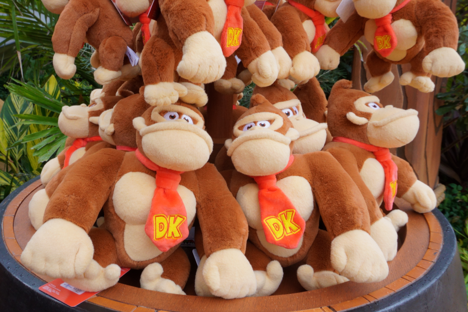 USJ「ドンキーコング・カントリー」新グッズ撮り下ろし写真をお届け