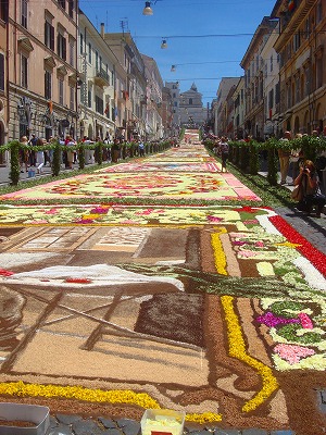 今年のジェンツァーノの花まつりは | ちょっぴりレアな海外情報サイト