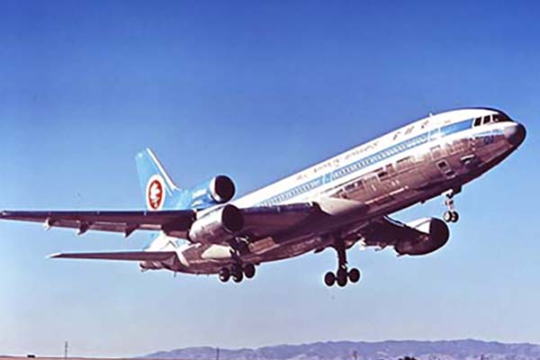 実は超ハイテク!? 伝説の3発機ロッキードL-1011「トライスター」 何が