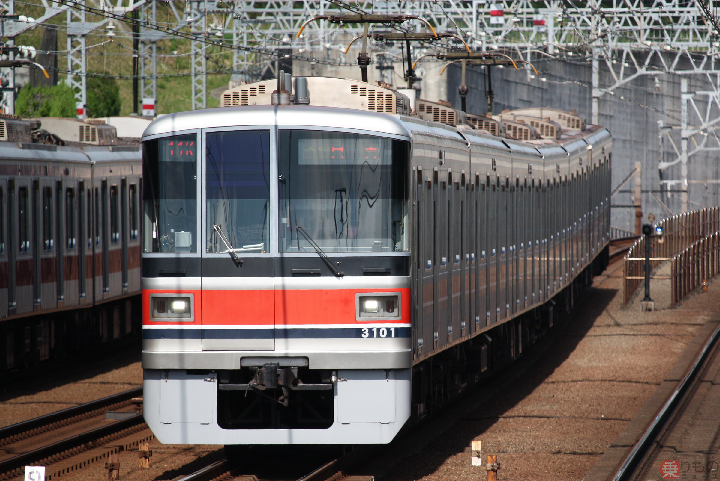 上下分離ホームつながる 奥沢駅に新駅舎・駅ビル・連絡デッキ 変貌する