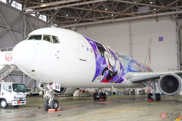 過去イチ派手!?なJALの新「ディズニー」特別機、全貌明らかに！ ”新