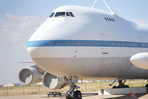 えっ!? 魔改造された「元JALのジャンボ機」が公園に安置されていたの