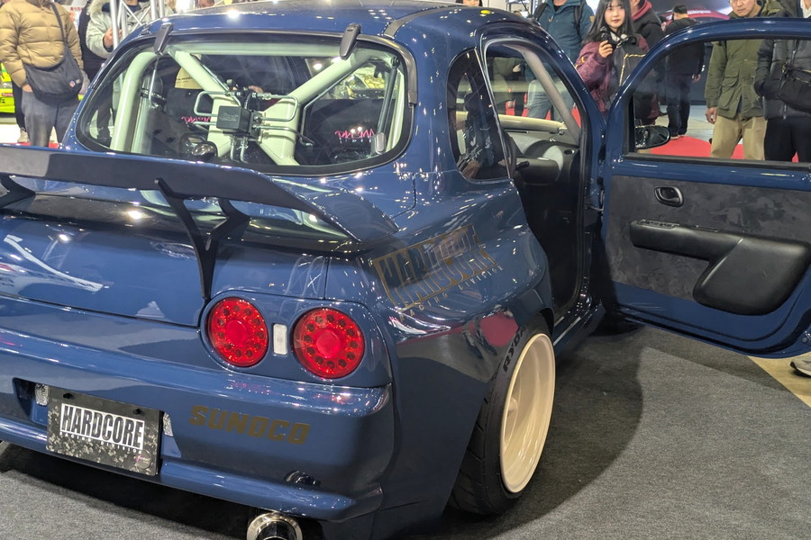 うわ、短すぎない!?」オートサロンに謎のGT-R登場 ベース車両は