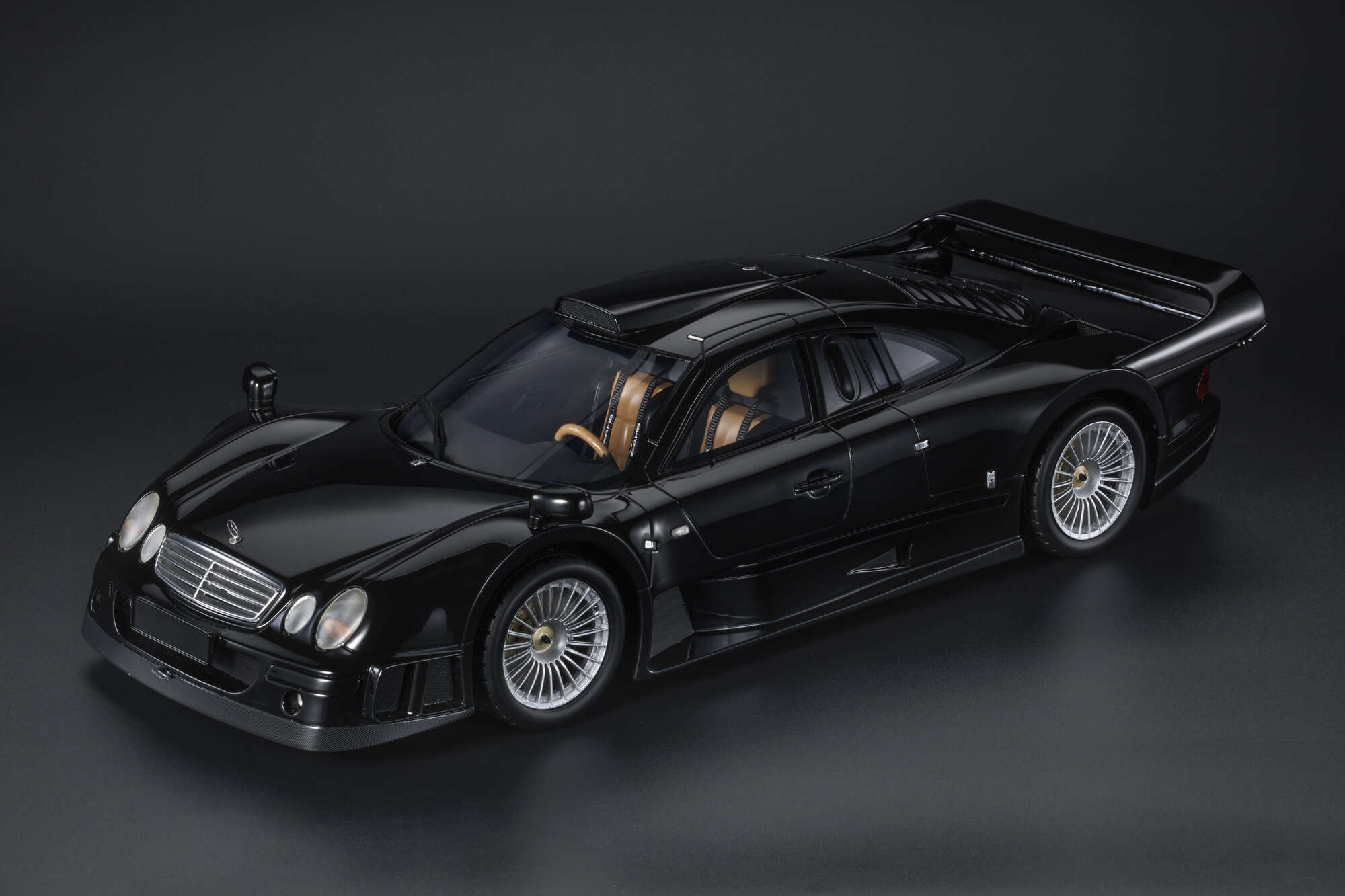 Mercedes-Benz AMG CLK-GTR Coupè - 1:12 - Black - With Metal Parts