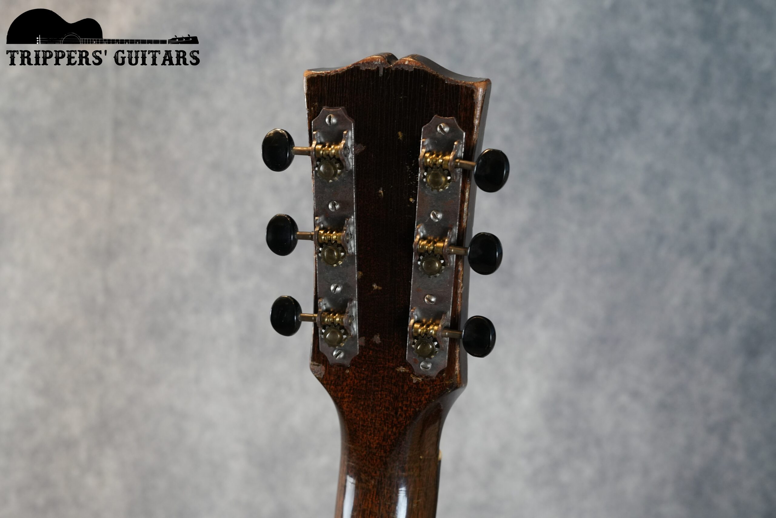 Gibson LG-2 Banner (1942-45) - Trippers' Guitars